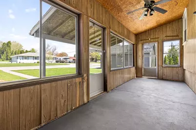 1432 Evans Street, Oshkosh, WI 54901 - Photo 31