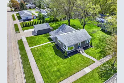 1432 Evans Street, Oshkosh, WI 54901 - Photo 41