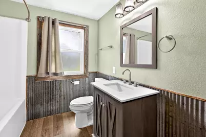 1432 Evans Street, Oshkosh, WI 54901 - Photo 19