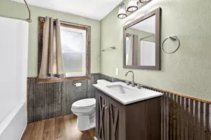 1432 Evans St, Oshkosh, WI 54901 - Photo 19