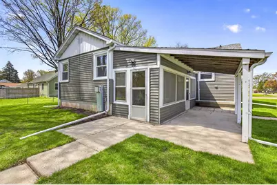 1432 Evans Street, Oshkosh, WI 54901 - Photo 33