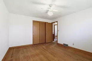 3288 Oakridge Rd, Neenah, WI 54956 - Photo 15