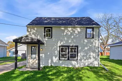 168 Gruenwald Avenue, Neenah, WI 54956 - Photo 1