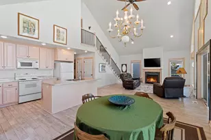 4381 Anapaula Ln, Green Bay, WI 54311 - Photo 7
