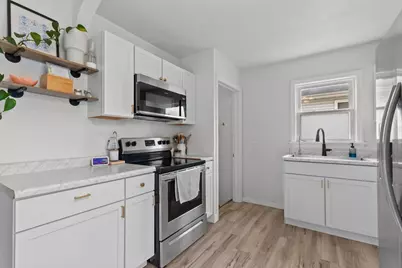 713 Sawyer Street, Oshkosh, WI 54902 - Photo 9