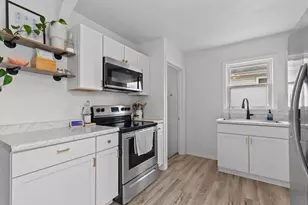 713 N Sawyer St, Oshkosh, WI 54902 - Photo 9