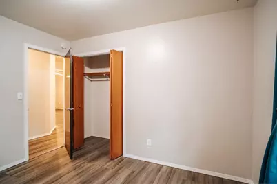 2220 Glendale Avenue, Green Bay, WI 54303 - Photo 15