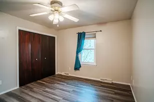 2220 Glendale Ave, Green Bay, WI 54303 - Photo 23