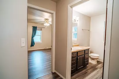 2220 Glendale Avenue, Green Bay, WI 54303 - Photo 21
