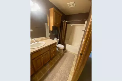 W5912 Blue Bonnet Drive, Appleton, WI 54915 - Photo 17