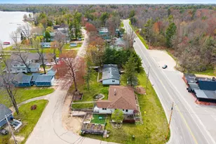 W6023 Lake Dr, Shawano, WI 54166 - Photo 11