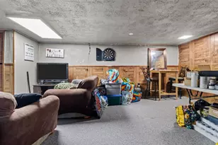 2401 E Calumet St, Appleton, WI 54915 - Photo 15