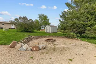 3290 Quarry Dr, Omro, WI 54963 - Photo 39