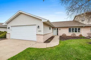 1633 Twin Lakes Cir, Green Bay, WI 54311 - Photo 35