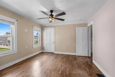 933 Lawrence Street, Appleton, WI 54914 - Photo 25