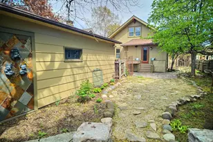 1513 N Main St, Oshkosh, WI 54901 - Photo 11