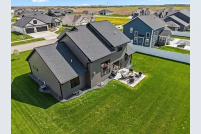 2212 Goblet Lane, De Pere, WI 54115 - Photo 7
