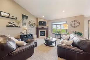 889 W Hubble Ln, Appleton, WI 54913 - Photo 13
