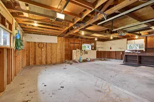 2101 Welhouse Dr, Kaukauna, WI 54130 - Photo 43