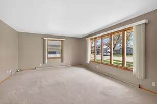 2101 Welhouse Dr, Kaukauna, WI 54130 - Photo 19