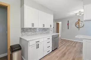 920 London St, Menasha, WI 54952 - Photo 11