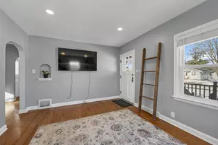 817 Elm St, De Pere, WI 54115 - Photo 5