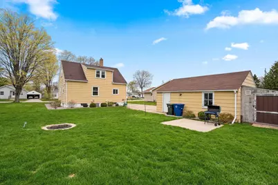 817 Elm Street, De Pere, WI 54115 - Photo 41