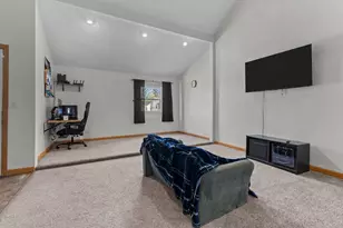 219 2nd St, Manawa, WI 54949 - Photo 5