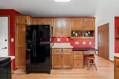 809 Spooner Court, De Pere, WI 54115 - Photo 19