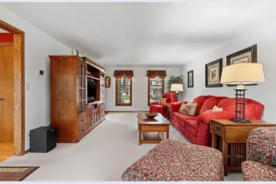 809 Spooner Court, De Pere, WI 54115 - Photo 11