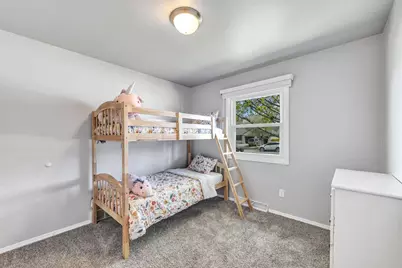 2658 Greenbrier Road, Green Bay, WI 54311 - Photo 17