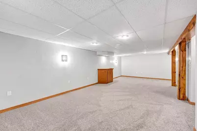 2658 Greenbrier Road, Green Bay, WI 54311 - Photo 19
