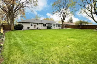 425 Glendale Ave, Oshkosh, WI 54901 - Photo 19