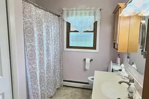 425 Glendale Ave, Oshkosh, WI 54901 - Photo 9