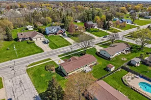 2218 Town Hall Rd, Green Bay, WI 54311 - Photo 41