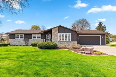 2218 Town Hall Road, Green Bay, WI 54311 - Photo 1