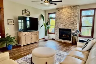2187 Palmer Dr, Green Bay, WI 54311 - Photo 13