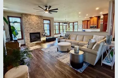 2187 Palmer Drive, Green Bay, WI 54311 - Photo 9