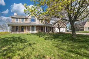 N490 Margaret Ct, Sherwood, WI 54169 - Photo 3