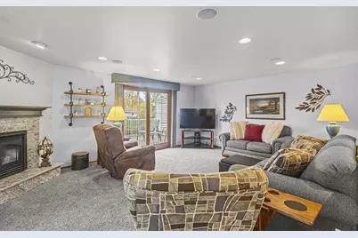 1698 Nancy Avenue, Green Bay, WI 54303 - Photo 21