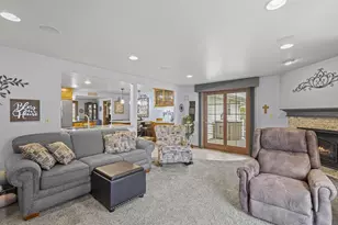 1698 Nancy Ave, Green Bay, WI 54303 - Photo 25