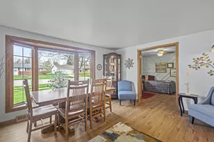 1698 Nancy Ave, Green Bay, WI 54303 - Photo 11