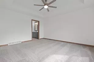W225 Sunset View Circle, Kaukauna, WI 54130 - Photo 33