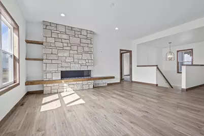 W225 Sunset View Circle, Kaukauna, WI 54130 - Photo 13