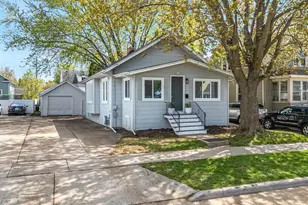 821 6th Ave, Oshkosh, WI 54902 - Photo 1