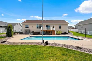 3515 Mayapple Dr, Green Bay, WI 54311 - Photo 47