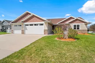 3515 Mayapple Dr, Green Bay, WI 54311 - Photo 1