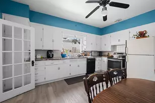 867 Shawano Ave, Green Bay, WI 54303 - Photo 11