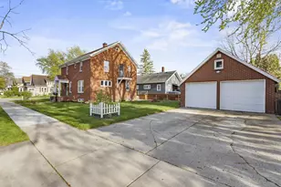 1305 Lawrence St, Appleton, WI 54914 - Photo 43