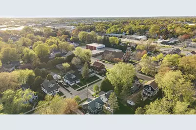 1305 Lawrence Street, Appleton, WI 54914 - Photo 65